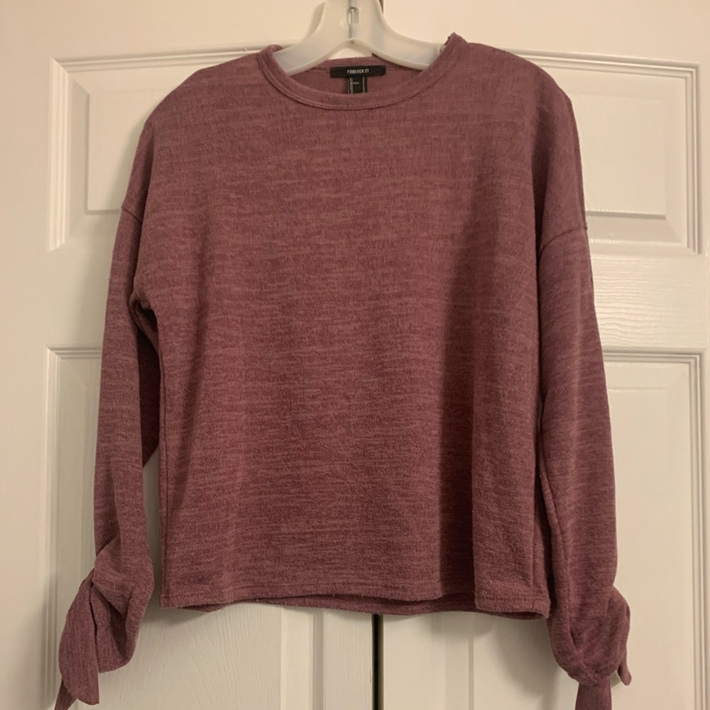 Forever 21 sweater — size small — mauve